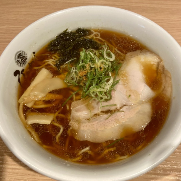 「醤油らーめん」@ひるがお アクアシティお台場店の写真