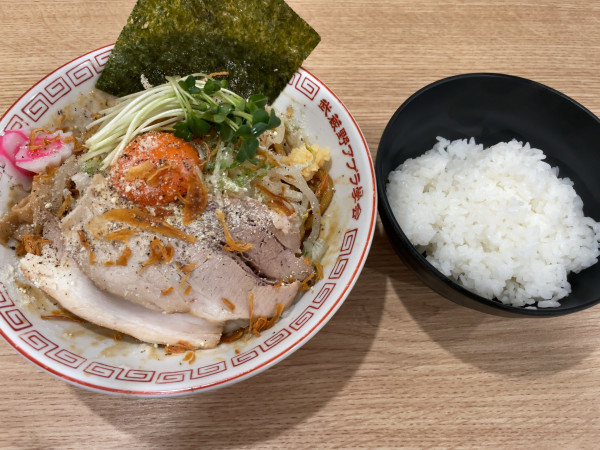 「特濃油そば」@武蔵野アブラ學会 神田店の写真