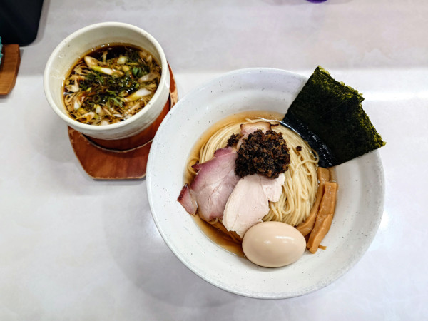 「地鶏つけそば～鰹昆布水〆～(大盛り)」@中華蕎麦 一無庵の写真