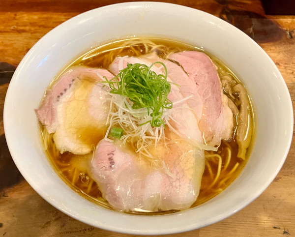 「中華そば　麺大盛り」@中華そば しば田の写真