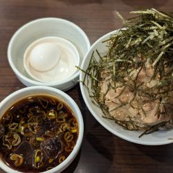 夏の限定　男の肉そば肉10枚並盛