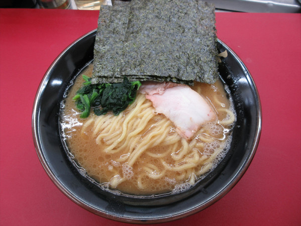 「ラーメン（並）（850円）」@横浜家系ラーメン 思道 東大和店の写真