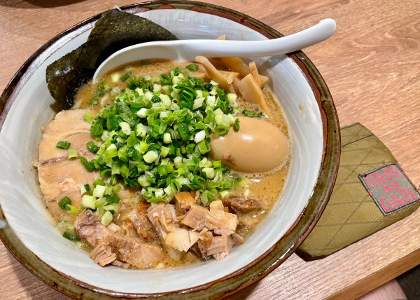 「得製らーめん」@風雲児 吉祥寺店の写真