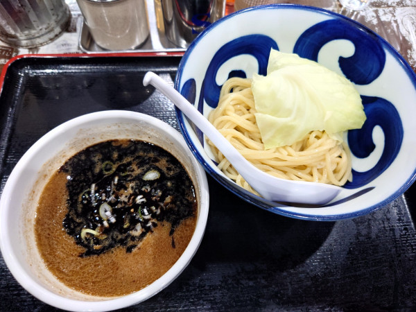 「黒こってりつけめん(950円)」@煮干しらーめん青樹 立川店の写真