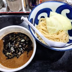 黒こってりつけめん(950円)