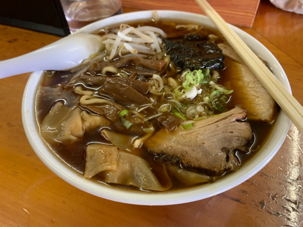 「ワンタンメン　800円」@支那ラーメン 桂山の写真