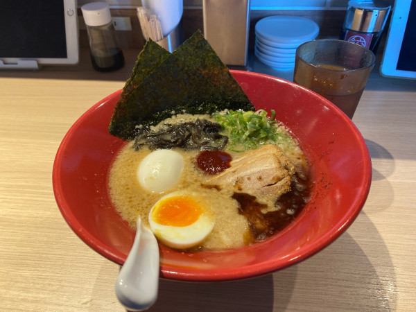「赤丸新味　味玉」@博多一風堂 横浜泉店の写真
