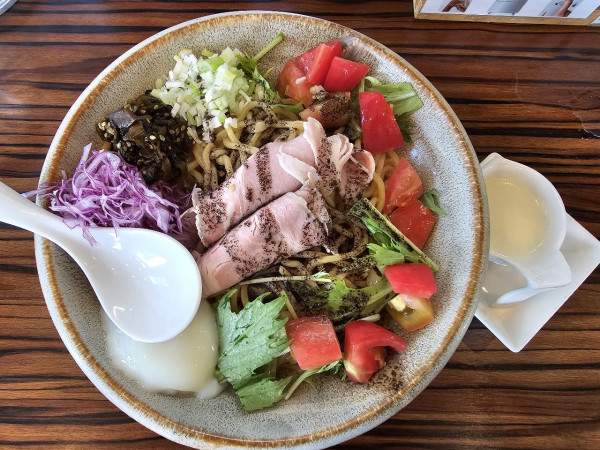 「【限定】ガーリックヨーグルトの油そば　1200円」@麺屋 一翔の写真