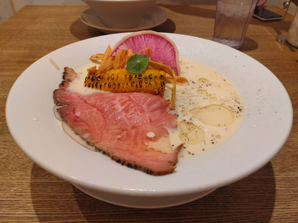 「白トリュフ香る極上和牛とトウモロコシの冷たいらぁ麺」@MENSHO SAN FRANCISCOの写真
