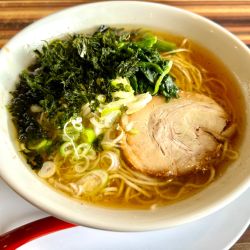 岩海苔塩ラーメン(920¥)