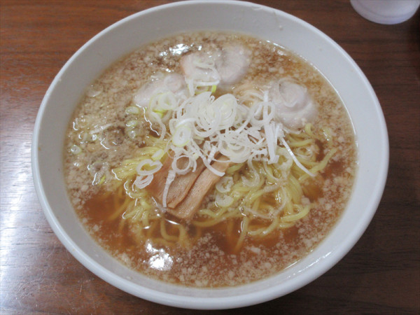 「正油ラーメン（690円）」@満天らーめんの写真