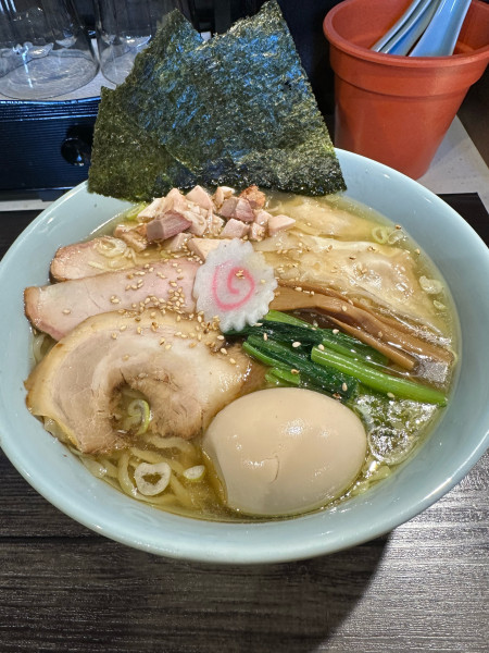 「特製涼虎らぁめん塩」@らぁめん 涼虎の写真