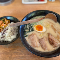 本郷亭 焼山店の画像