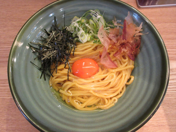 「釜玉油そば(並)(780円)」@日本油党 八王子支部の写真