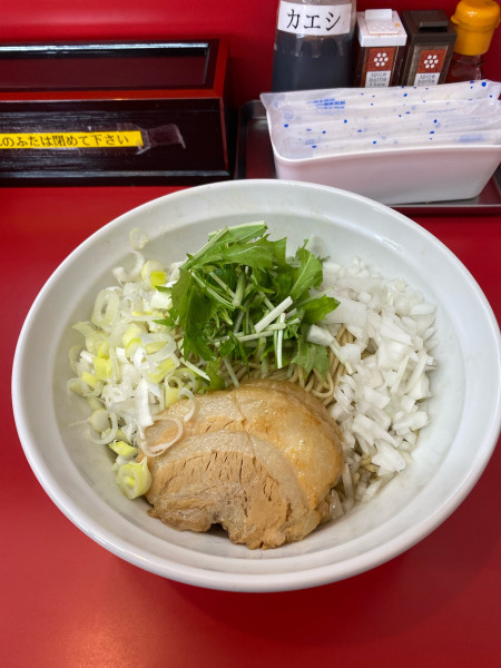 「煮干し油そば　中盛」@ら～めんコジマル 宮野木店の写真