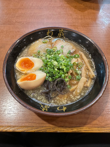 「味玉らーめん」@博多とんこつラーメン わ蔵 御徒町店の写真