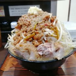 台湾惚郎(大)＋野菜(もやし)マシマシ