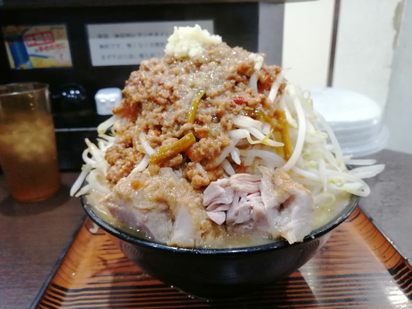 「台湾惚郎(大)＋野菜(もやし)マシマシ」@めん家 一麺惚の写真