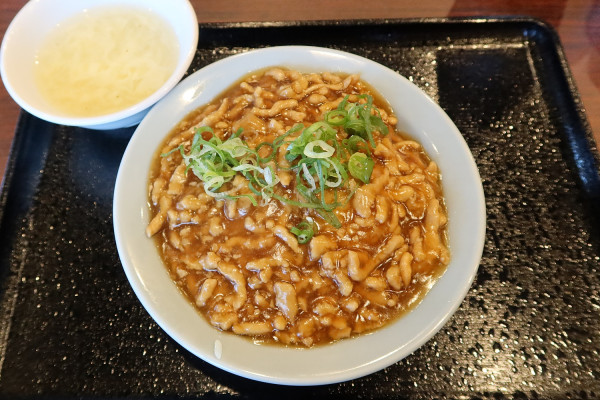 「肉あんあけ炒飯￥８３０」@肉あんかけチャーハン 炒王 新守山店の写真