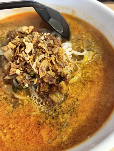 「担々麺醤油770円税込み」@天使担々麺の写真