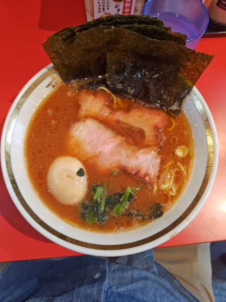 「のり玉ラーメン」@横濱ラーメン 裏野中家 西川口店の写真