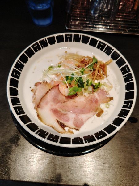 「海老と浅利の冷やしそば(1,000円)」@つけ麺 中華そば アンタイNOODLESの写真