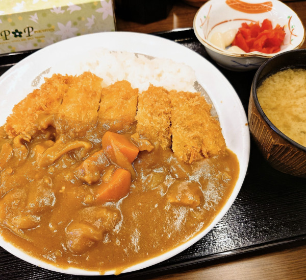 「水曜日限定　カツカレー」@めし処 和來の写真