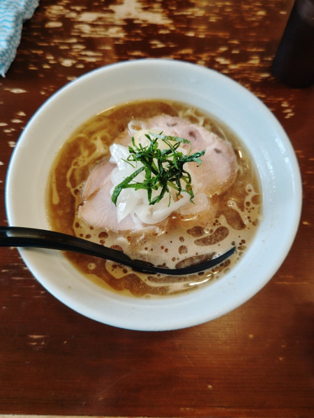 「魚介と玉ねぎの冷やしラーメン(1,000円)」@ラーメン 大山家 昭島店の写真