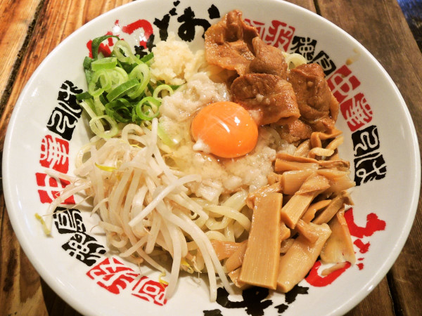 徳島油そば(980円)