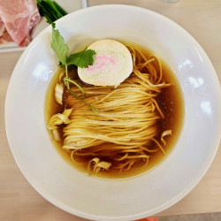 男鹿醤油ラーメン（980円）