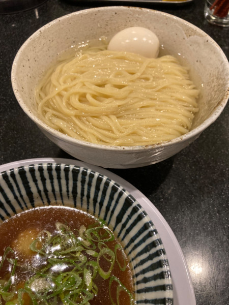 「水出し昆布の淡麗つけ麺¥1,000（大盛、煮卵）」@麺匠 至誠の写真