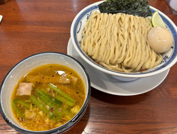 「味玉鰹昆布水つけ麺（塩・300g）」@中華そば 千乃鶏の写真