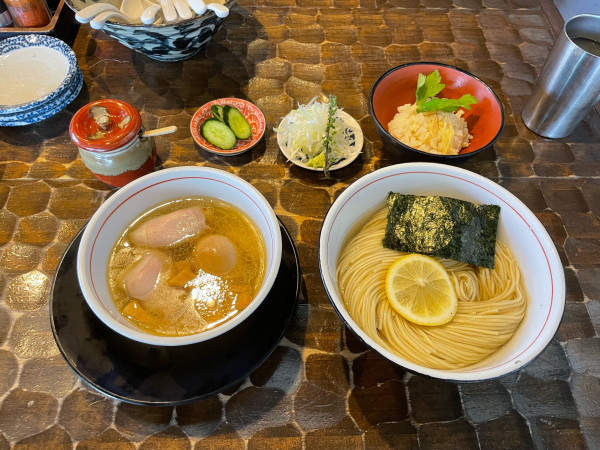 「昆布水つけ蕎麦」@特級鶏蕎麦 龍介の写真