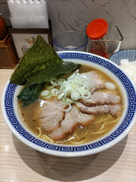 「特製醤油ラーメン」@麺屋二代目 弘の写真