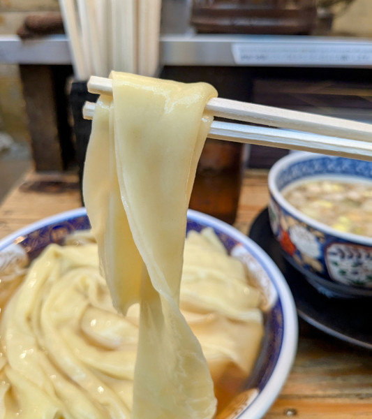 「すごいつけもめん  1,800円」@すごい煮干ラーメン凪 新宿ゴールデン街店 本館の写真