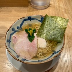蛤醤油らぁ麺