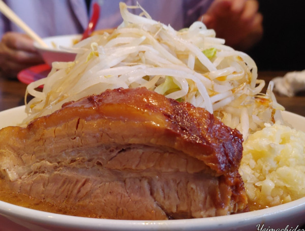 「らーめん（麺（200ｇ)」@麺と飯 トンじろの写真