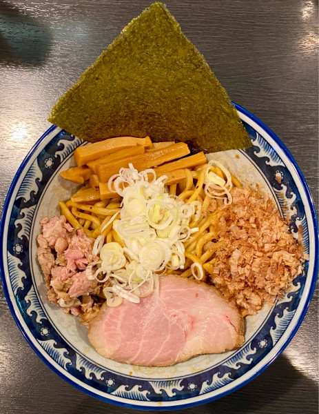 「油そば（普通）¥900円」@油そば 兎に角 南守谷店の写真