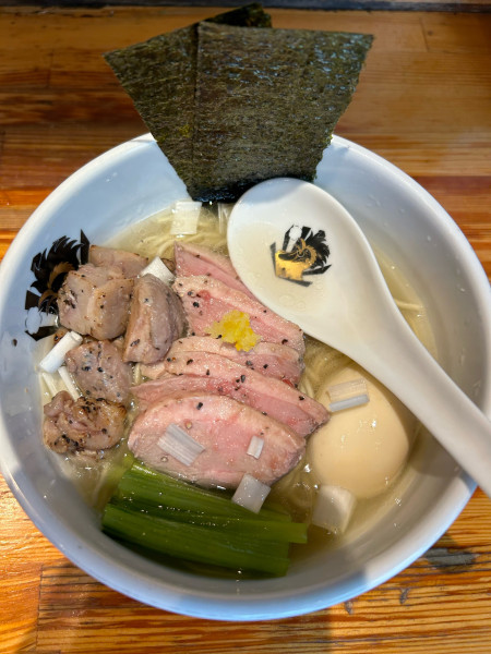 「特製鴨中華そば塩」@満鶏軒の写真