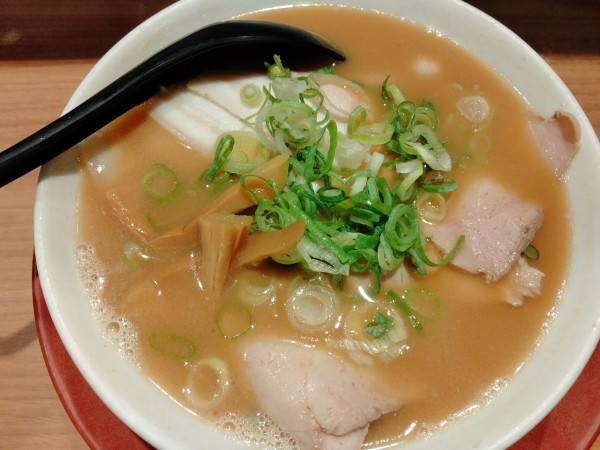 「チャーシュー麺」@ラーメン横綱 阪急三番街店の写真