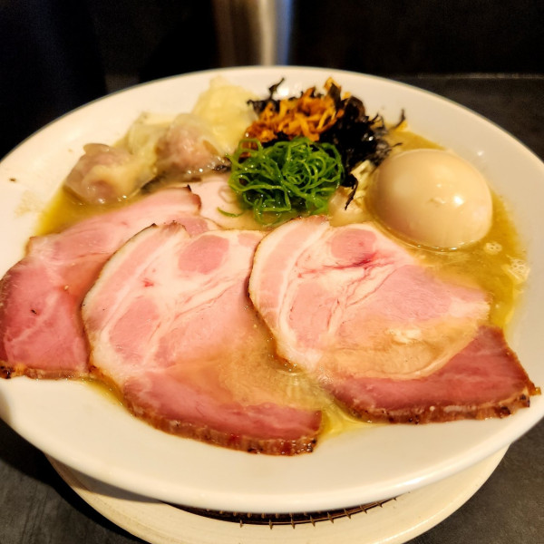 「特上 鶏ニボらぁ麺」@Ramen Jazzy Beatsの写真