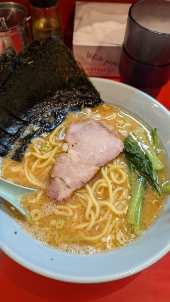 「ラーメン」@横浜家系ラーメン 黄金家 鴨居店の写真