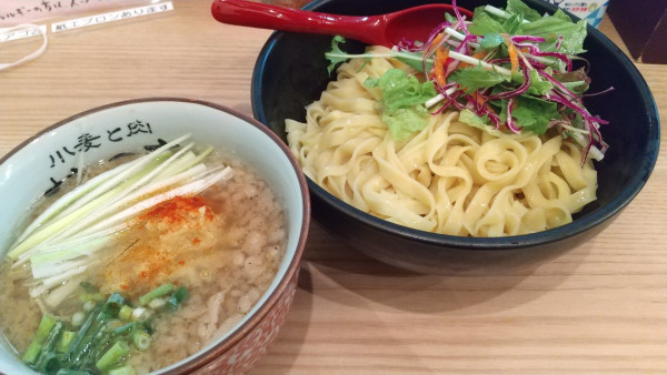 「背脂生姜醤油つけ麺　テール丼」@小麦と肉 桃の木の写真