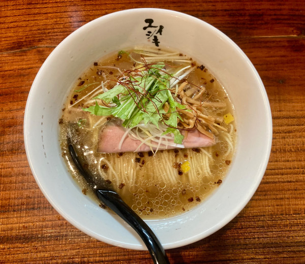 「塩そば　870円」@塩そば専門 ユイシキの写真