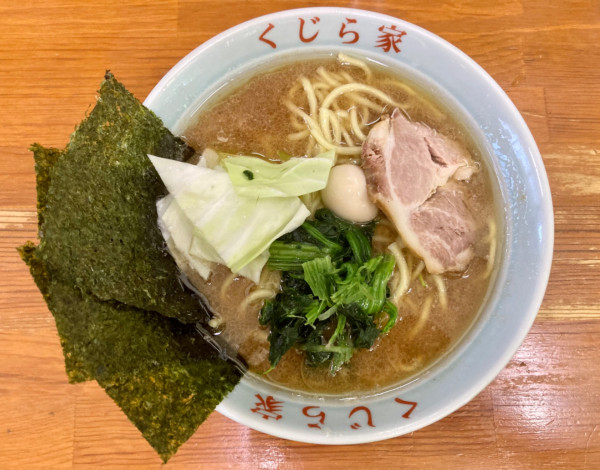 「横浜豚骨ラーメン 並　850円」@ラーメン くじら家の写真