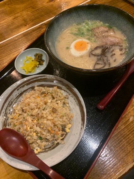 「ラーメン半チャンセット」@らーめん やな川の写真