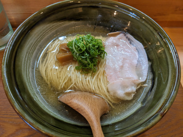 「煮干しそば」@中華そば 華塩の写真