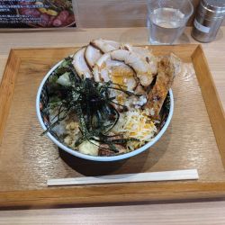 ジャンキーフレッシュ冷やしまぜそば