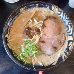 元祖たれ味噌らーめん 847円