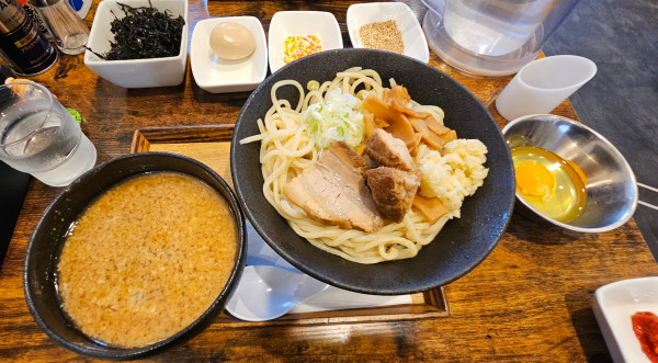 「ジャンキーつけ麺」@自家製中華そば 麺の虜の写真